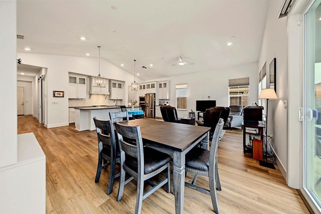 1925 Carmel Ranch Cir, Oakdale, CA 95361