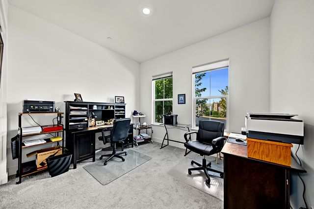 1925 Carmel Ranch Cir, Oakdale, CA 95361