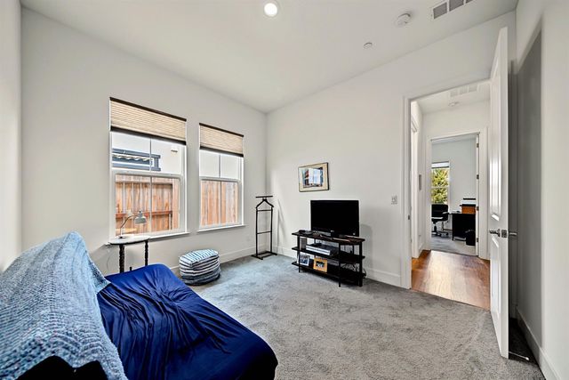 1925 Carmel Ranch Cir, Oakdale, CA 95361