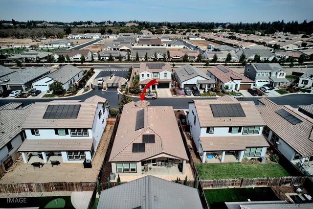 1925 Carmel Ranch Cir, Oakdale, CA 95361