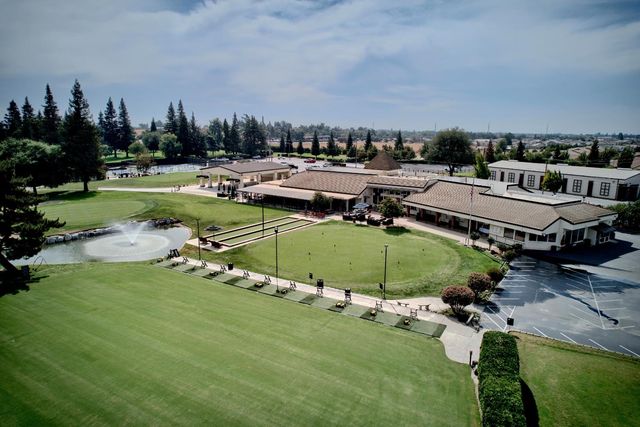 1925 Carmel Ranch Cir, Oakdale, CA 95361