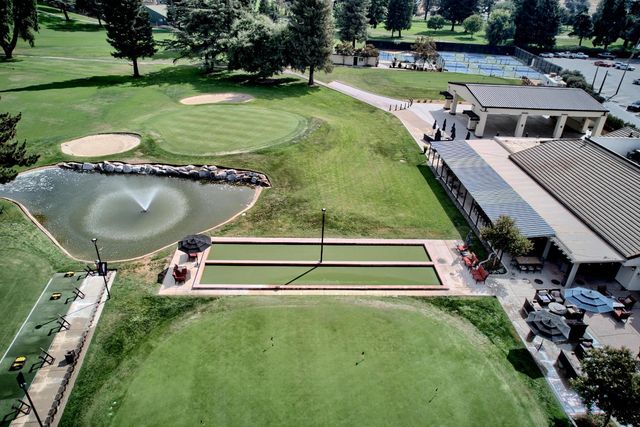 1925 Carmel Ranch Cir, Oakdale, CA 95361