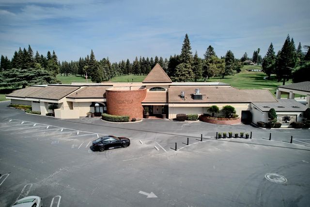 1925 Carmel Ranch Cir, Oakdale, CA 95361