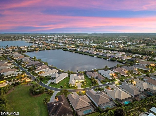 17256 Hidden Estates CIR, Fort Myers, FL 33908