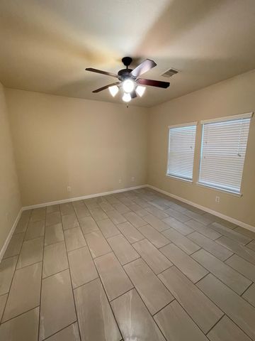 1755 Nichole Woods Drive, Houston, TX 77047