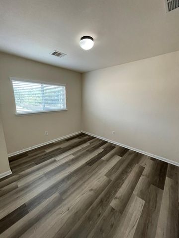 1755 Nichole Woods Drive, Houston, TX 77047