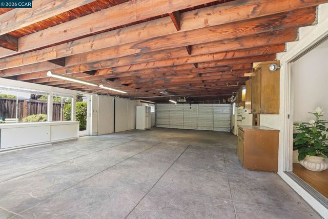 19 Mardock Ct, Pleasant Hill, CA 94523