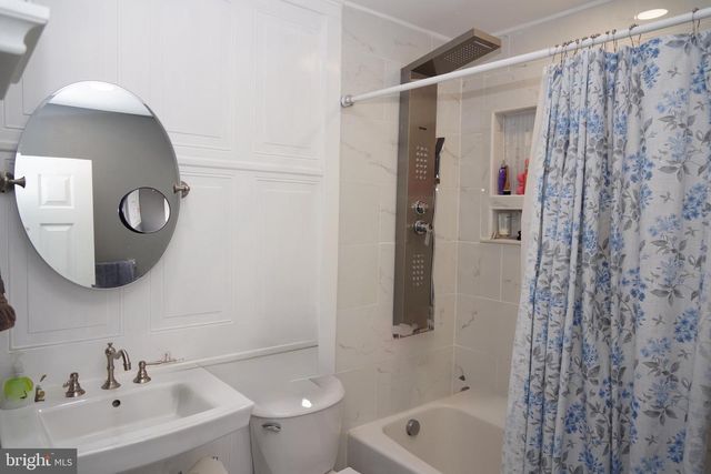 8 CROSS FALLS CIR, Sparks Glencoe, MD 21152