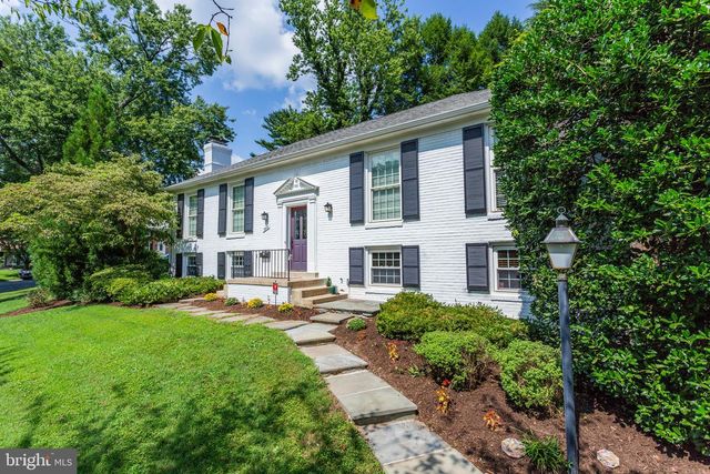 7515 CAYUGA AVE, Bethesda, MD 20817