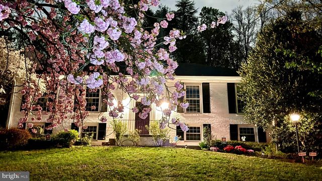 7515 CAYUGA AVE, Bethesda, MD 20817