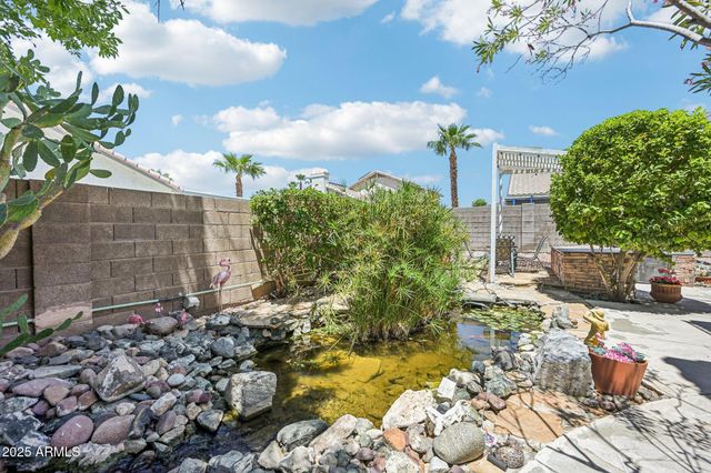 8362 W MICHELLE Drive, Peoria, AZ 85382
