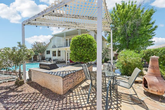 8362 W MICHELLE Drive, Peoria, AZ 85382