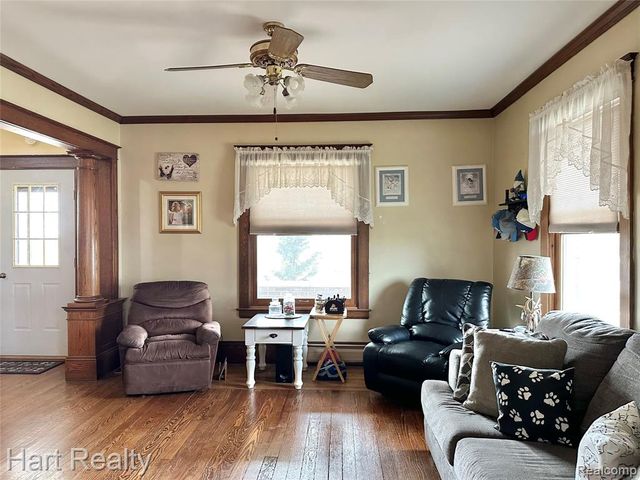 1083 S Van Buren Road, Reese, MI 48757