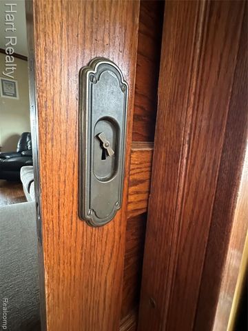 1083 S Van Buren Road, Reese, MI 48757