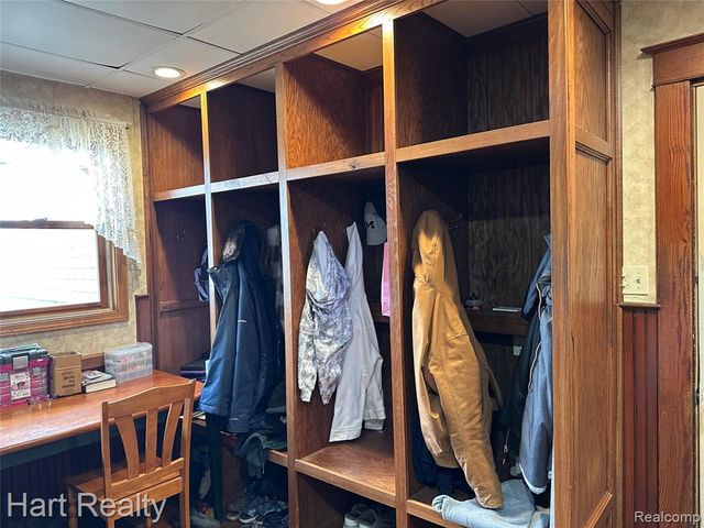 1083 S Van Buren Road, Reese, MI 48757