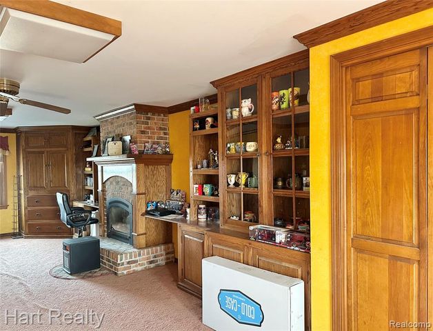 1083 S Van Buren Road, Reese, MI 48757