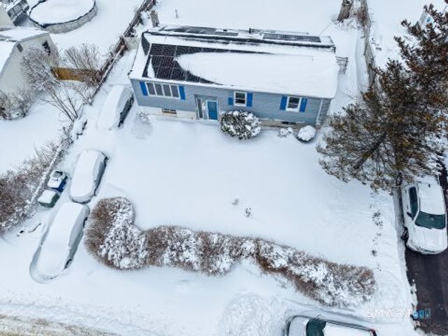 20 Quarry Hill Road, Waterbury, CT 06706