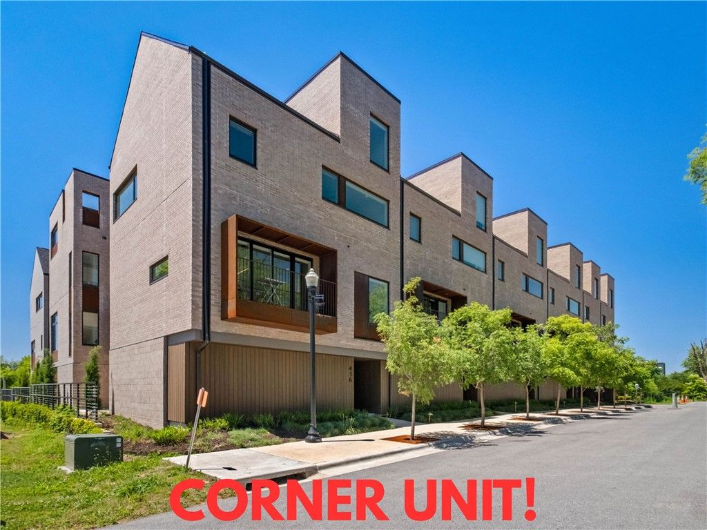 416 SE G Street, Bentonville, AR 72712