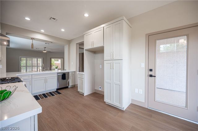 1977 High Mesa Drive, Henderson, NV 89012