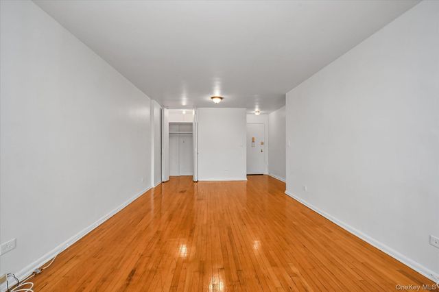 23-25 Bell Boulevard 6J, Bayside, NY 11360