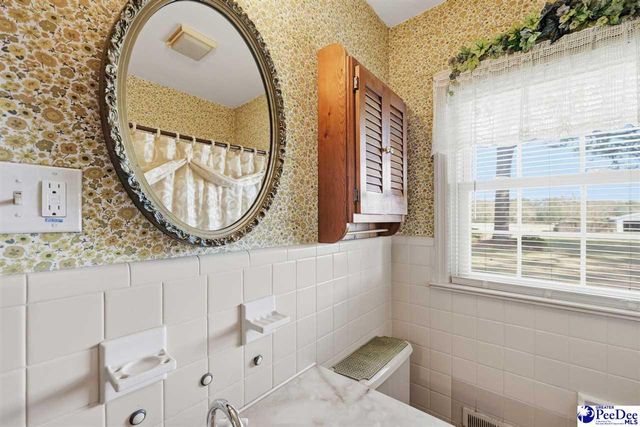 2218 N Douglas st, Florence, SC 29501