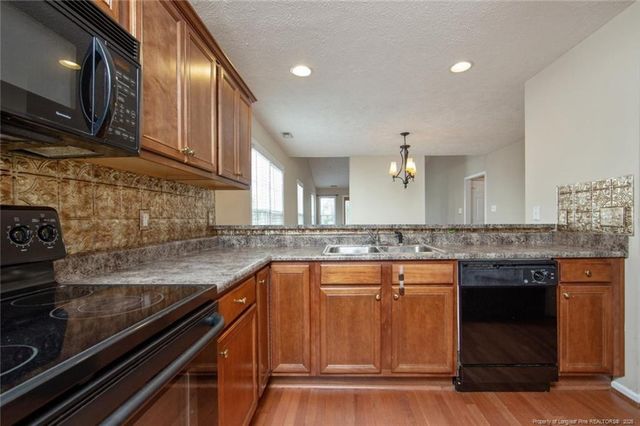 2931 Brookcrossing Drive, Fayetteville, NC 28306