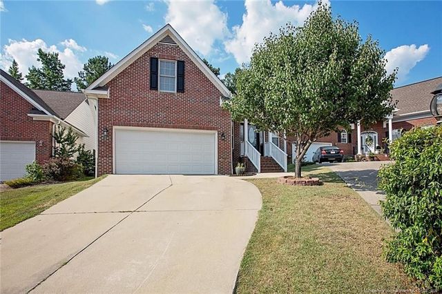 2931 Brookcrossing Drive, Fayetteville, NC 28306