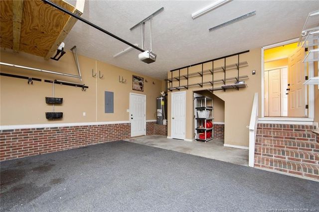 2931 Brookcrossing Drive, Fayetteville, NC 28306