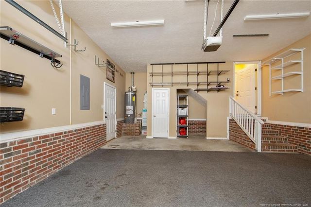 2931 Brookcrossing Drive, Fayetteville, NC 28306