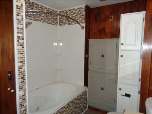 421 Jefferson Street, Elmira City, NY 14904