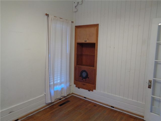 421 Jefferson Street, Elmira City, NY 14904