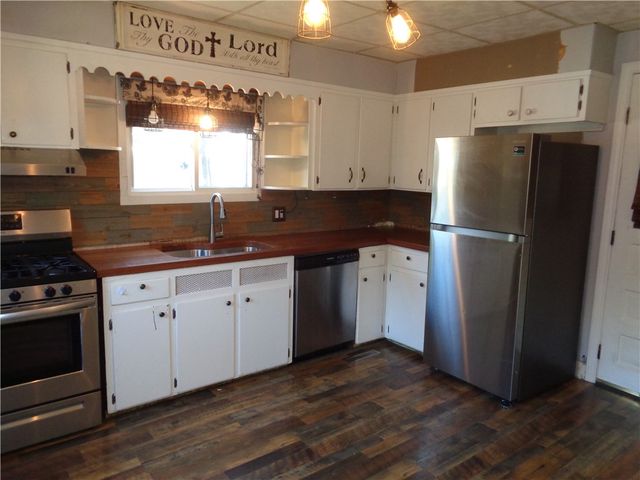 421 Jefferson Street, Elmira City, NY 14904