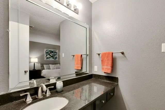 4401 Glenview Court 4541, North Richland Hills, TX 76180