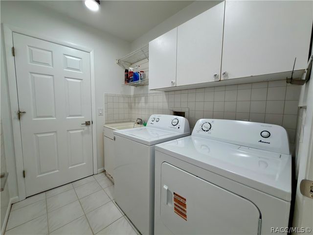 1078 S Softwind Loop, Lecanto, FL 34461