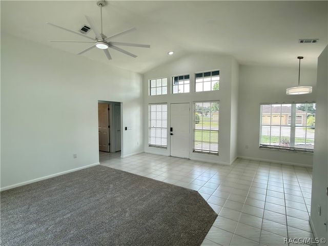 1078 S Softwind Loop, Lecanto, FL 34461
