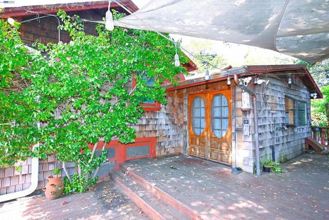 4199 Seven Hills Rd, Castro Valley, CA 94546