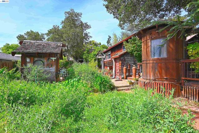 4199 Seven Hills Rd, Castro Valley, CA 94546