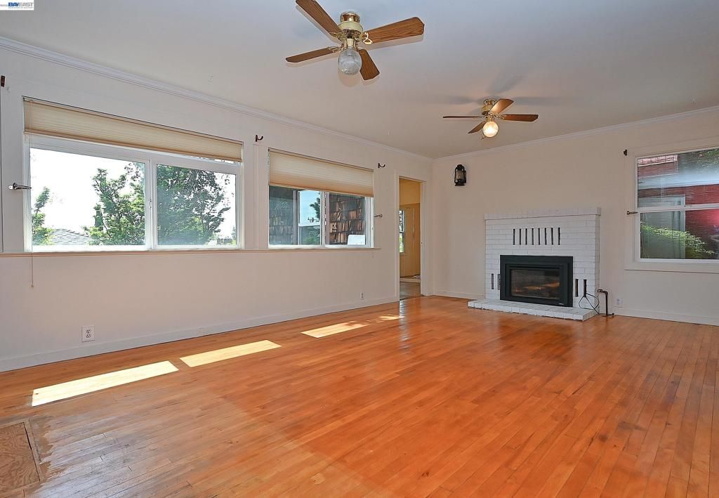 Image 21 of property listing at 4199 Seven Hills Rd, Castro Valley, CA 94546