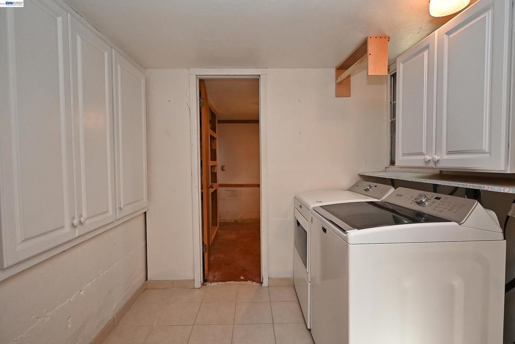 Image 25 of property listing at 4199 Seven Hills Rd, Castro Valley, CA 94546