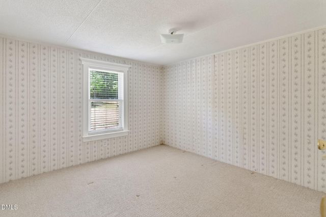 3226 Eldridge Road, Newton Grove, NC 28366