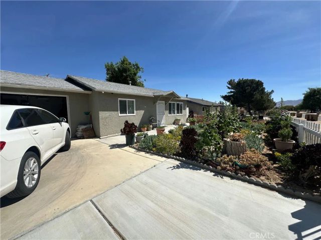 16116 Cajon, Hesperia, CA 92345
