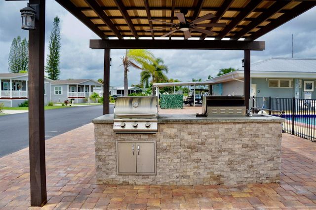 187 Cardinal Avenue, Fort Pierce, FL 34982
