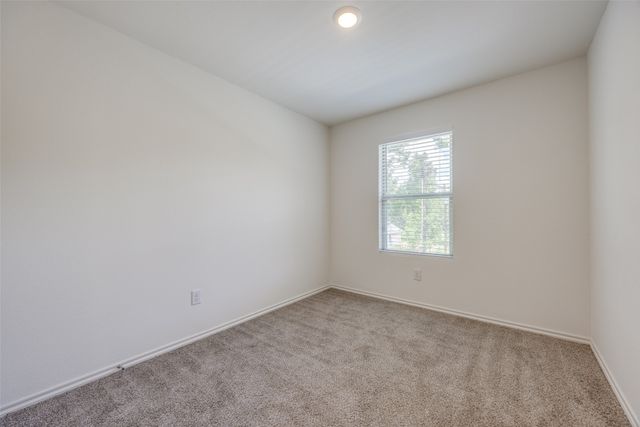 707 S 6th Street, Bonham, TX 75418