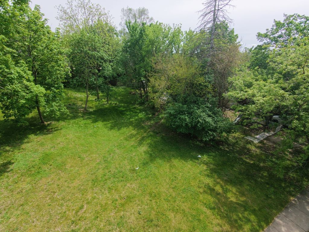 LOT 1 BARRINGTON Avenue, East Dundee, IL 60118