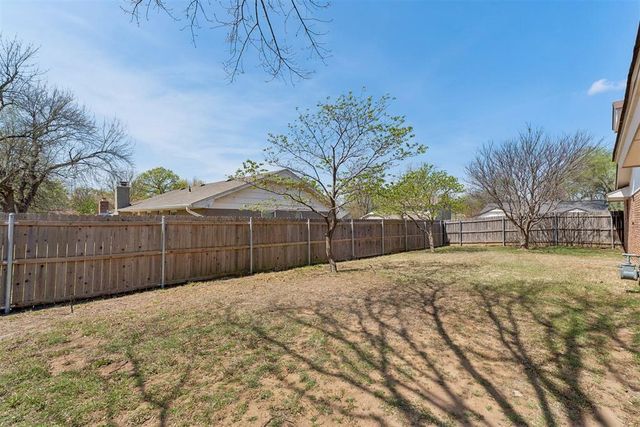 1924 Burnt Oak Street, Norman, OK 73071