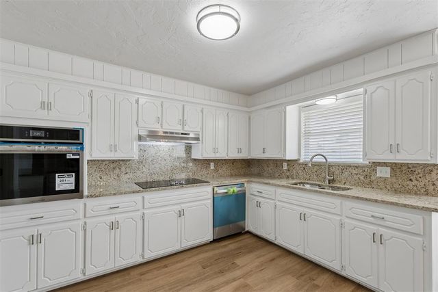 1924 Burnt Oak Street, Norman, OK 73071