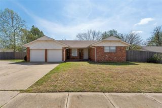 1924 Burnt Oak Street, Norman, OK 73071