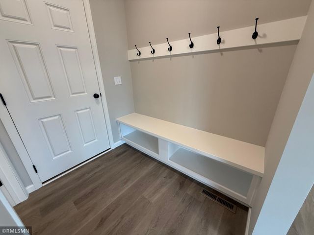 1642 Meadows Drive, East Bethel, MN 55011