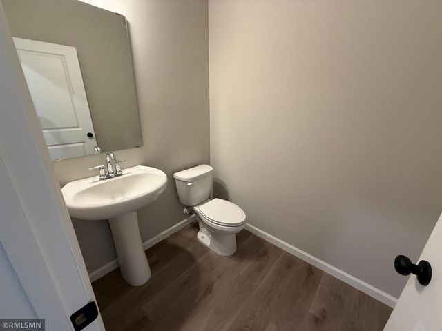 1642 Meadows Drive, East Bethel, MN 55011