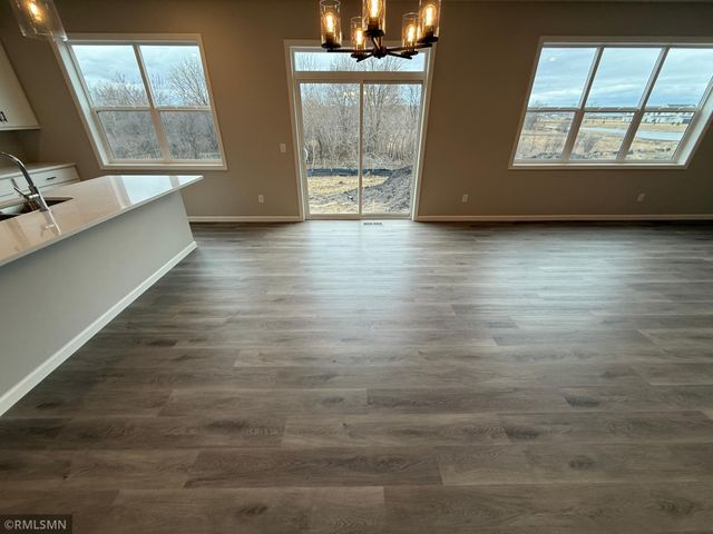 1642 Meadows Drive, East Bethel, MN 55011